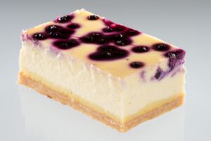 Produktabbildung DLS - BlaubeerQuarkSchnitte